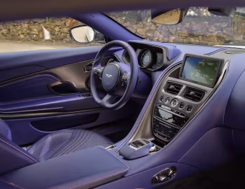 Panel frontal Aston Martin DB11 V8 [Worldwide] '2017–23