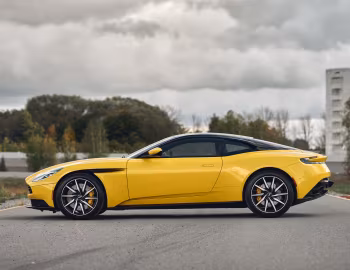 2018–23 Aston Martin DB11 V8 [North America] '2017–23