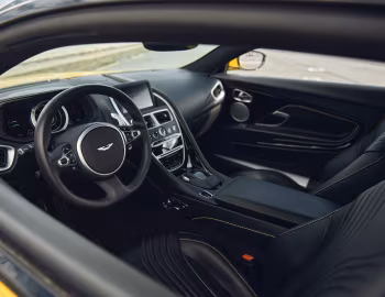 Intérieur 2018–23 Aston Martin DB11 V8 [North America] '2017–23