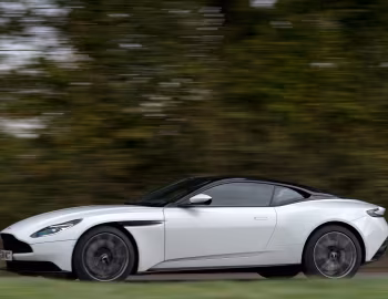 Aston Martin DB11 V8 [UK-spec] '2017–23