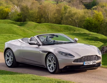 Aston Martin DB11 V8 Volante [UK-spec] '2018–23