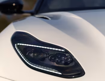 2019–23 Aston Martin DB11 V8 Volante [North America] '2018–23