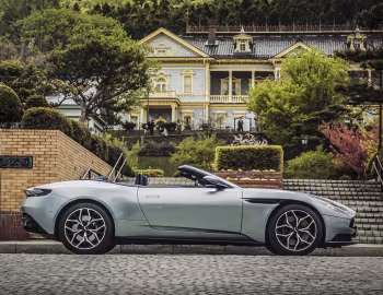 Aston Martin DB11 V8 Volante [Japan] '2018–23