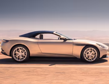Aston Martin DB11 V8 Volante [Worldwide] '2018–23