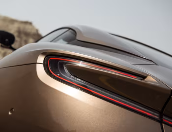 Aston Martin DB12 [Middle East] '2023–pr.