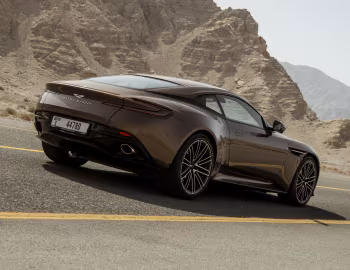 Aston Martin DB12 [Middle East] '2023–pr.