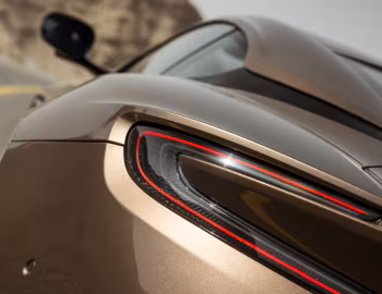 Aston Martin DB12 [Middle East] '2023–pr.