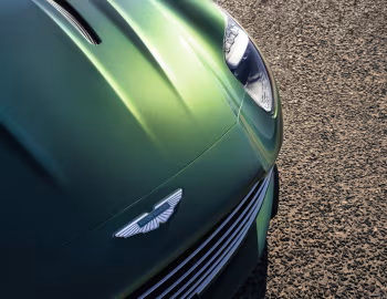 Aston Martin DB12 [Worldwide] '2023–pr.