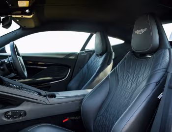Intérieur Aston Martin DB12 [India] '2024–pr.