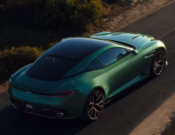 Aston Martin DB12 [Worldwide] '2023–pr.