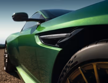 Aston Martin DB12 [Worldwide] '2023–pr.
