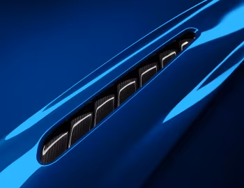 Aston Martin DB12 S [Worldwide] '2025–pr.