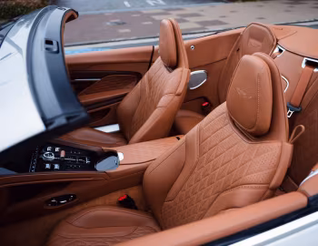 Intérieur Aston Martin DB12 Volante [Japan] '2025–pr.
