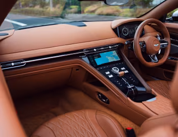 Intérieur Aston Martin DB12 Volante [Japan] '2025–pr.