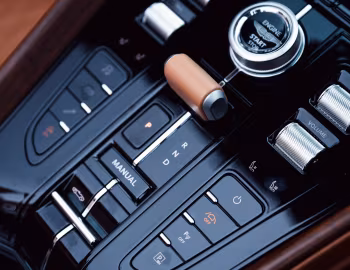 Intérieur Aston Martin DB12 Volante [Japan] '2025–pr.