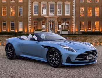 Aston Martin DB12 Volante [UK-spec] '2024–pr.