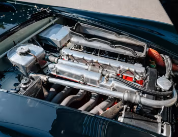 Sous la capuche Aston Martin DB3 Spyder (#DB3/5) '1952