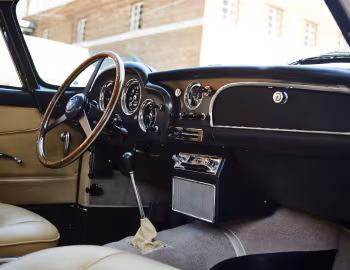 Panneau avant Aston Martin DB4 [Worldwide] (Series II) '01.1960–04.1961
