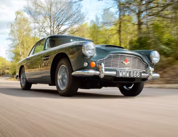 Aston Martin DB4 [UK-spec] (Series IV) '09.1961–09.1962