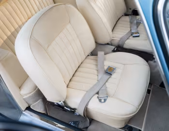 Intérieur Aston Martin DB4 [Worldwide] (Series IV) '09.1961–09.1962