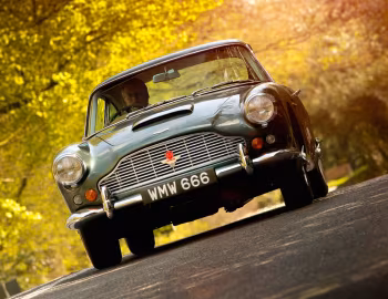 Aston Martin DB4 [UK-spec] (Series IV) '09.1961–09.1962