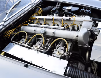 Sob o capô Aston Martin DB4 GT Bertone Jet (№0201/L) '1961