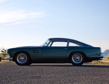 Aston Martin DB4 [UK-spec] (Series II) '01.1960–04.1961