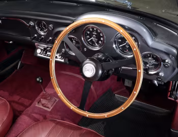 Panneau avant Aston Martin DB4 Convertible [UK-spec] '1962–63