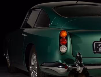 Aston Martin DB4 Vantage [UK-spec] (Series IV) '09.1961–09.1962