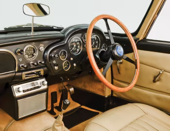 Panneau avant Aston Martin DB4 Vantage [UK-spec] (Series IV) '09.1961–09.1962