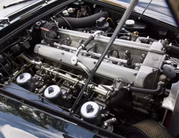 Sous la capuche Aston Martin DB5 Convertible '1963–65