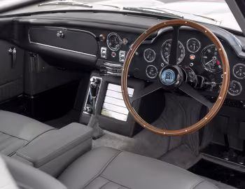 Panneau avant Aston Martin DB5 Goldfinger Continuation '2020