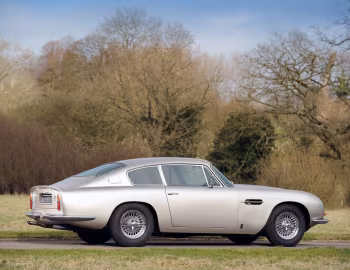 Aston Martin DB6 [UK-spec] '1965–07.1969