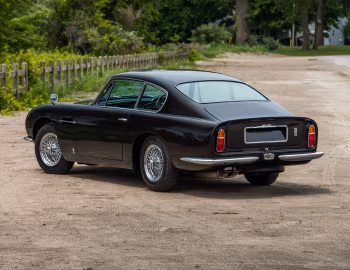 Aston Martin DB6 [UK-spec] '1965–07.1969