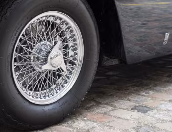 Aston Martin DB6 [UK-spec] '1965–07.1969