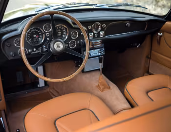 Panel frontal Aston Martin DB6 '1965–07.1969