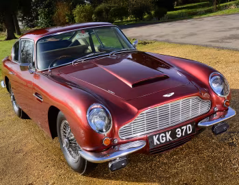 Aston Martin DB6 [UK-spec] '1965–07.1969