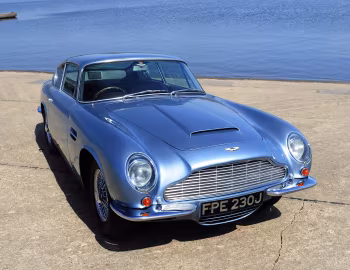 Aston Martin DB6 [UK-spec] (MkII) '08.1969–71
