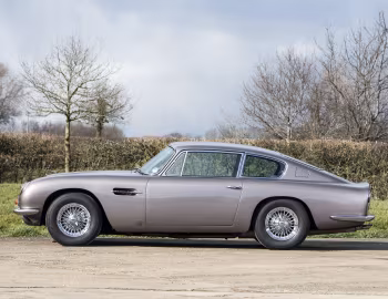 Aston Martin DB6 Vantage [UK-spec] '1965–69