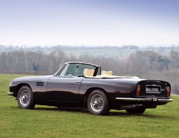 Aston Martin DB6 Volante [UK-spec] '1966–69