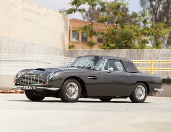 Aston Martin DB6 Volante '1966–69