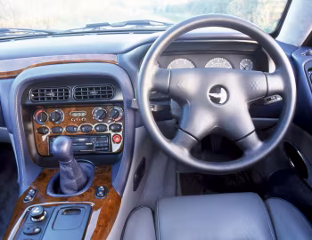 Panel frontal Aston Martin DB7 '09.1994–99