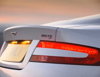 Aston Martin DB9 [Worldwide] '2010–12