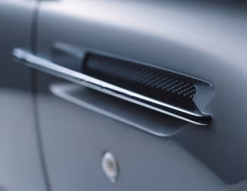 Aston Martin DB9 [Worldwide] '05.2004–10.2008