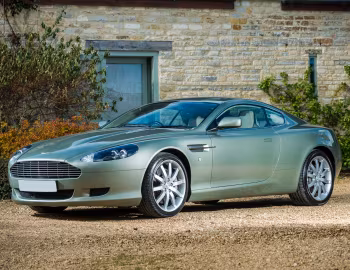 Aston Martin DB9 [UK-spec] '05.2004–10.2008