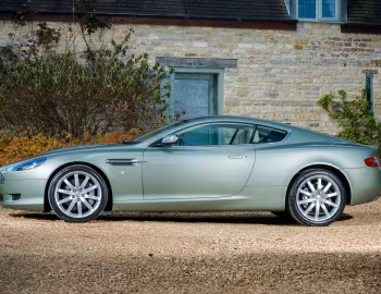 Aston Martin DB9 [UK-spec] '05.2004–10.2008