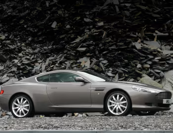 Aston Martin DB9 [UK-spec] '05.2004–10.2008