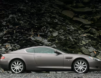 Aston Martin DB9 [UK-spec] '05.2004–10.2008