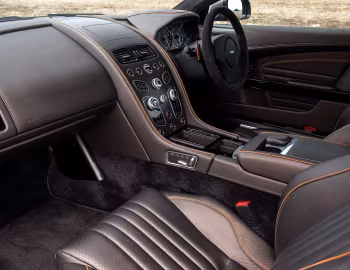 Intérieur Aston Martin DB9 GT [UK-spec] '2015–16
