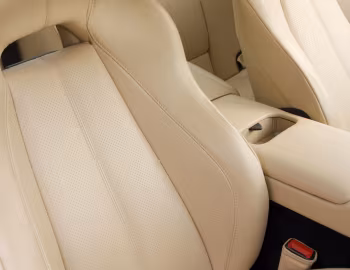 Intérieur Aston Martin DB9 Sports Pack [UK-spec] '2006–08
